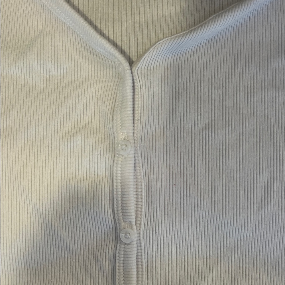 Girls size 14-16 Button-Up Top - Picture 3 of 5